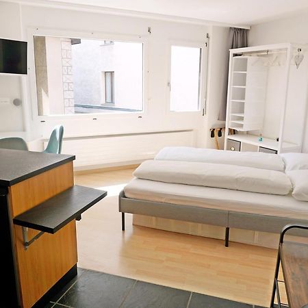 Schick Und Freundlich, Zentral, Modernes Studio - C5 Sankt Moritz Buitenkant foto